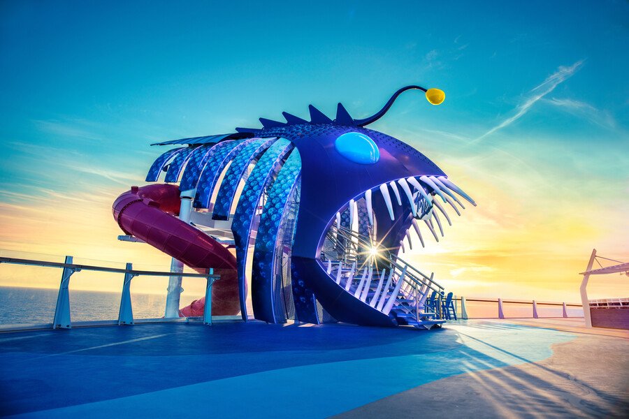 Caribbean from Galveston, Texas, USA with the Symphony of the Seas