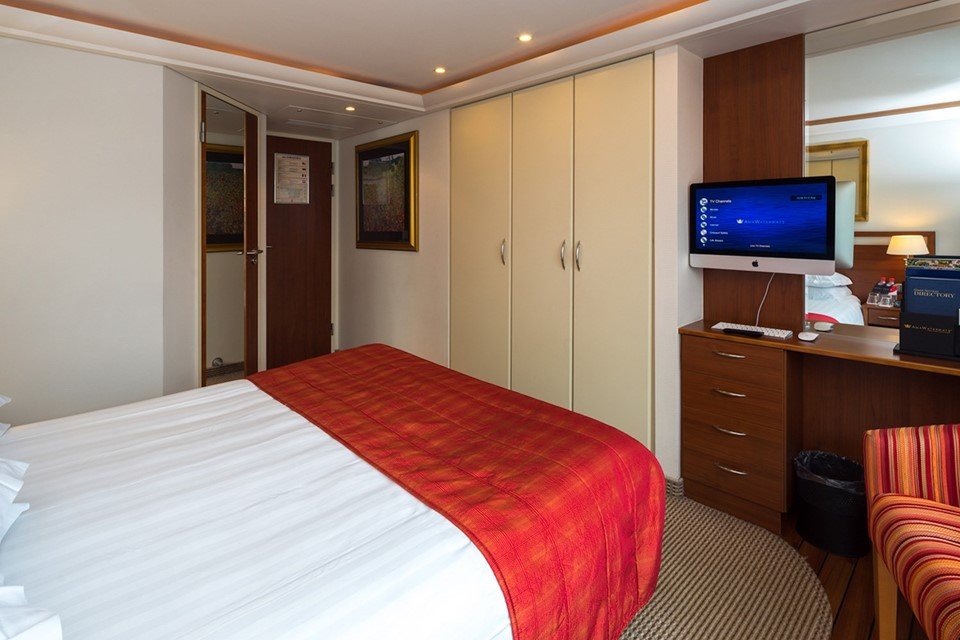 Riverview Stateroom: Cat. A