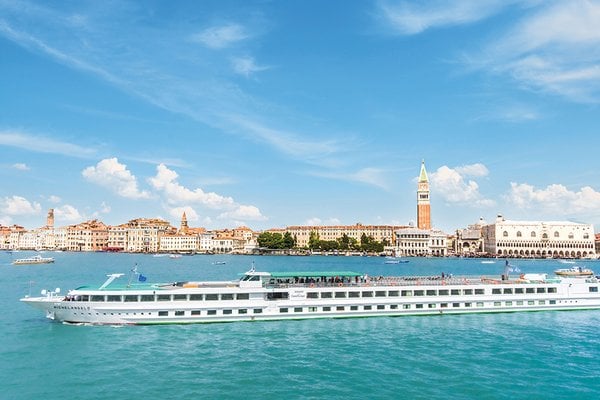 Westliches Mittelmeer ab Venedig, Italien auf der MS Michelangelo
