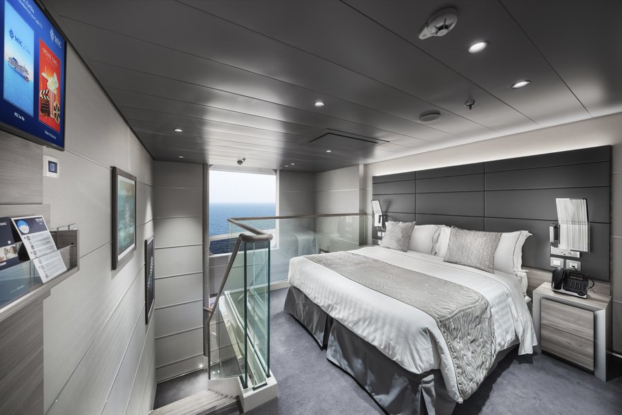 MSC Yacht Club Duplex Suite mit Whirlpool (Kat. YJD): 