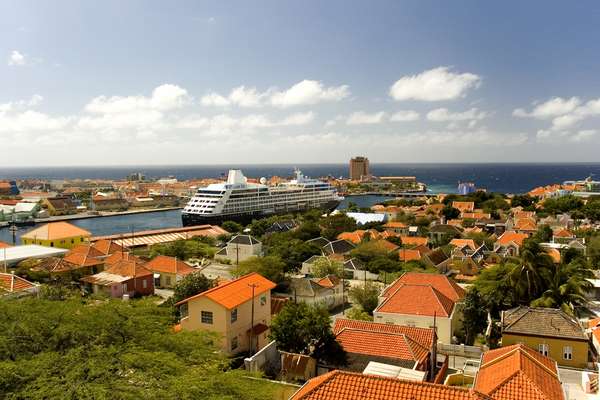 Sailing from New York via Willemstad/Curaçao