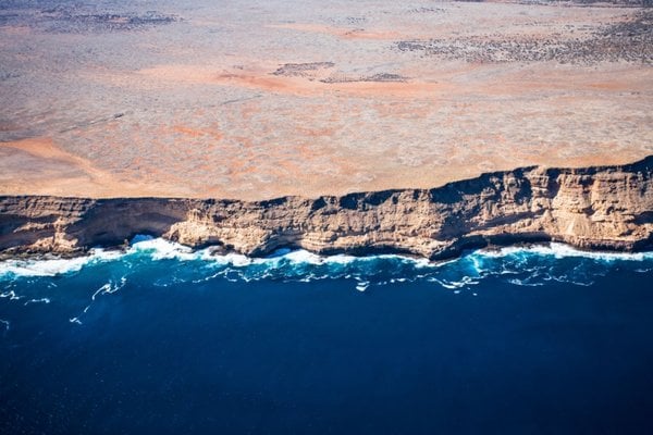 Montgomery Reef, Australia