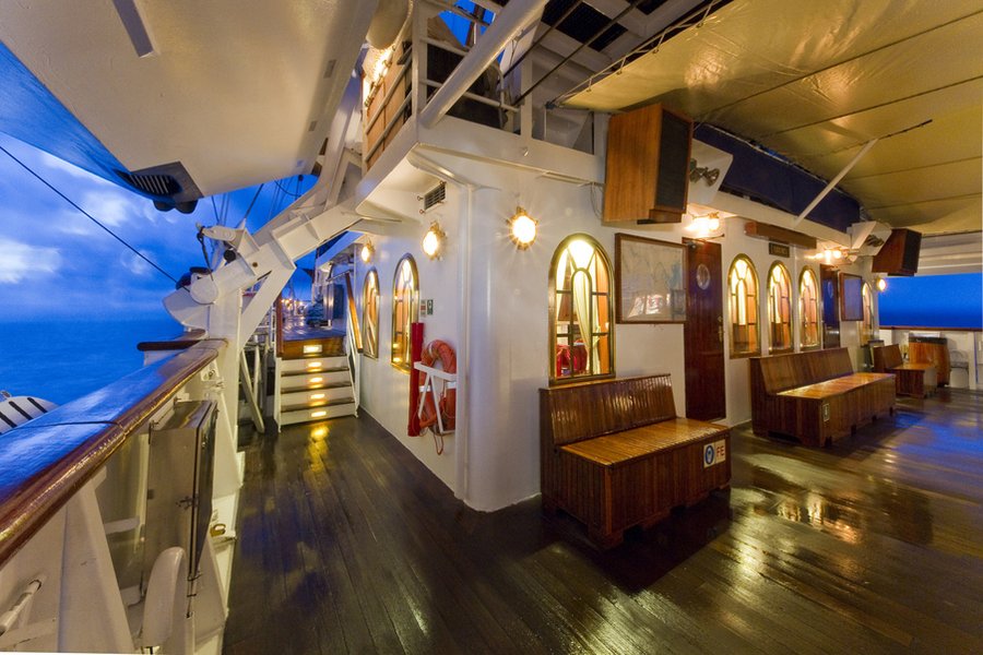Star Flyer Charter