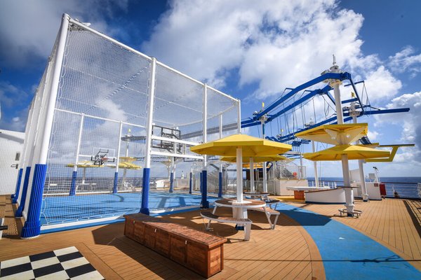 Carnival Radiance