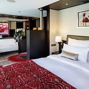 Come aboard the Avalon Tapestry II and discover one of 6 cabin categories on a total of 4 decks that can accommodate 128 passengers. Choose your dream cabin and feel at home on board the Avalon Tapestry II !