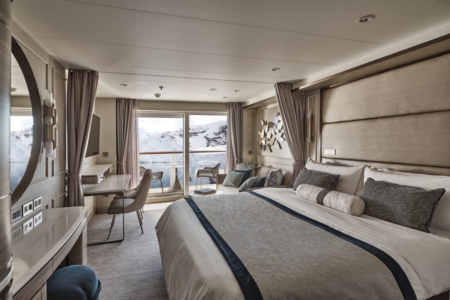 Norway from Dublin, Ireland with the Silver Endeavour