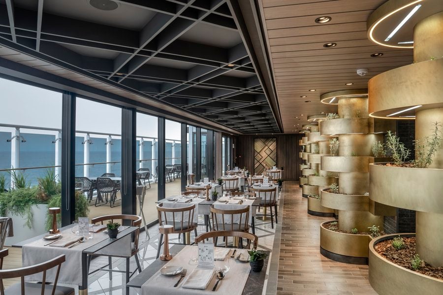 Westelijke Middellandse Zee vanaf Marseille, Frankrijk met de MSC World Asia
