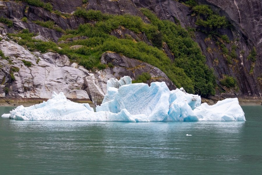 Transpacific from Vancouver, British Columbia with the Seabourn Encore