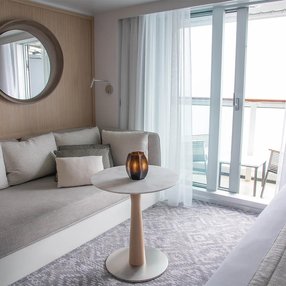 Come aboard the Le Bellot and discover one of 16 cabin categories on a total of 5 decks that can accommodate 184 passengers. Choose your dream cabin and feel at home on board the Le Bellot!