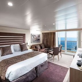 Kommen Sie an Bord der undefined und entdecken Sie eine der 93 Kabinenkategorien auf insgesamt 15 Decks die für 6334 Passagiere Platz bieten. Wählen Sie Ihre Traumkabine und fühlen Sie sich auf Ihrer Kreuzfahrt an Bord der undefined wie Zuhause!