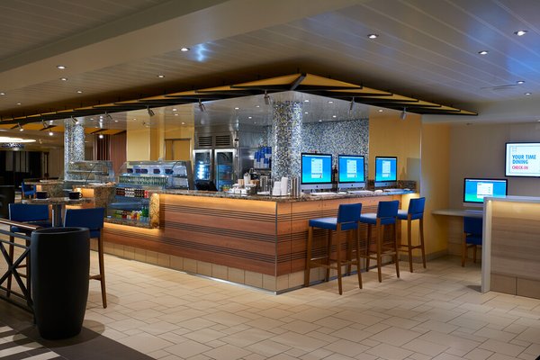 Carnival Horizon