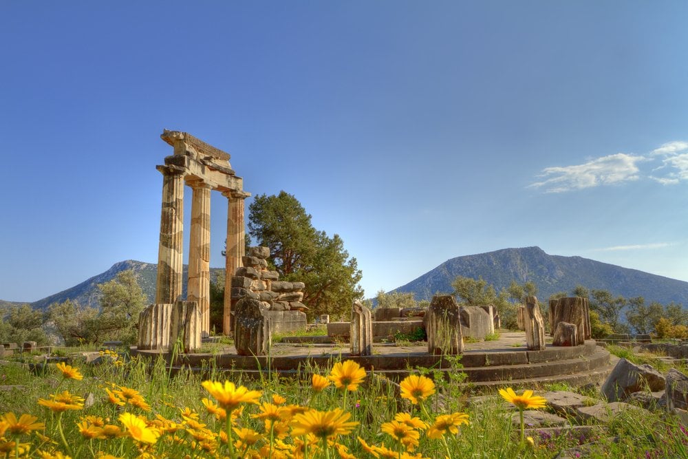 Oracles, Olympians & Aegean legends