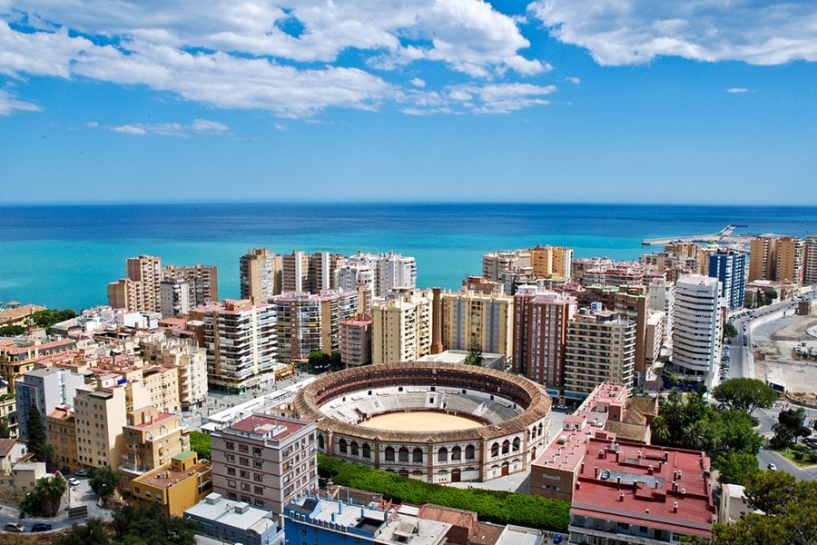 Transatlantic from Athens (Piraeus), Greece with the Aurelia