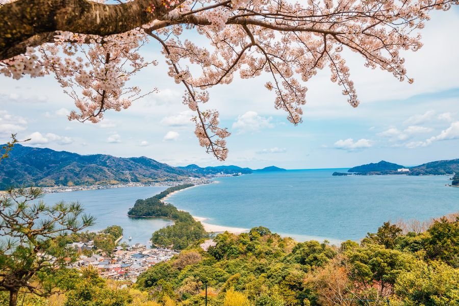 Japan ab Osaka, Japan auf der Le Soléal