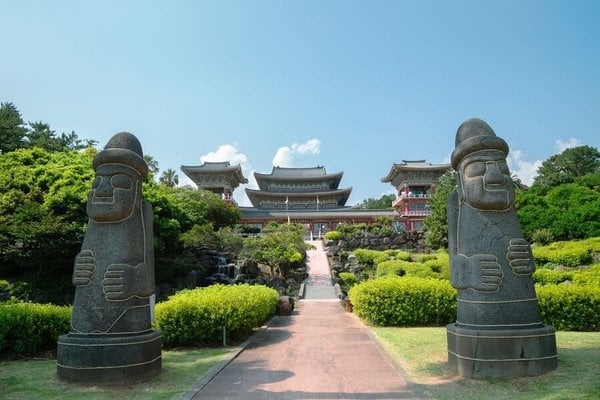 Cruise1st Exclusive!! Ultimate Tokyo To Singapore Cruise with a Tokyo & Singapore Stay