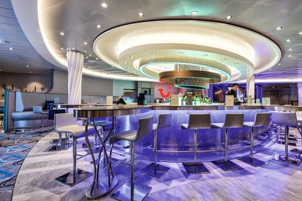 Mein Schiff 4