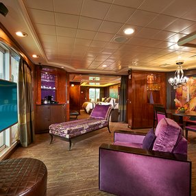 Kies jouw droomhut en voel je thuis tijdens je cruise aan boord van de undefined!