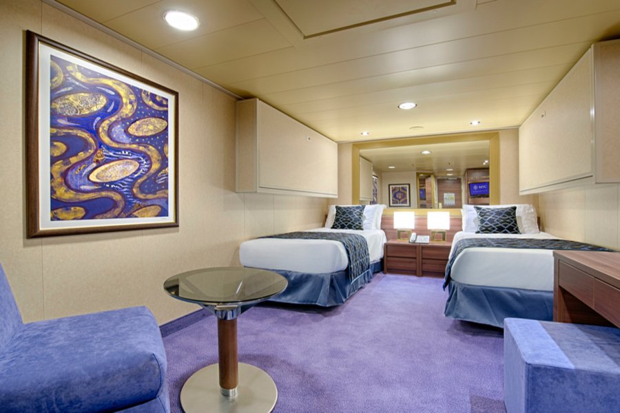 Deluxe Inside Cabin Fantastica (middle decks) IR2