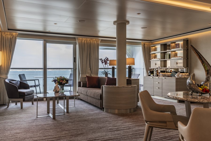 Western Mediterranean from Barcelona, Spain with the Silver Ray