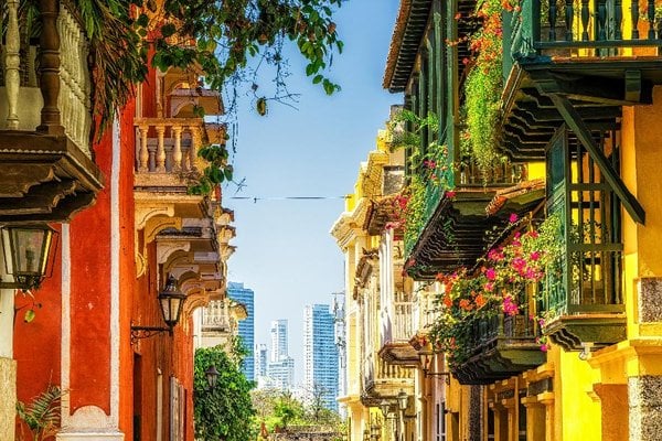 Luxury Wonders of Colombia with Medellín & Cartagena Stays