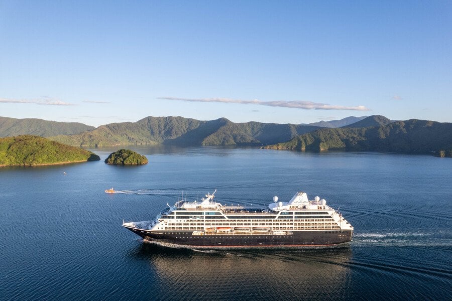 Azamara Quest