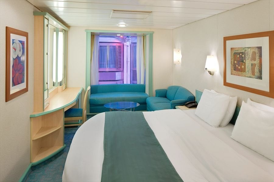 Inside Cabin: Promenade View 2T