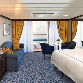Kommen Sie an Bord der undefined und entdecken Sie eine der 22 Kabinenkategorien auf insgesamt 9 Decks die für 684 Passagiere Platz bieten. Wählen Sie Ihre Traumkabine und fühlen Sie sich auf Ihrer Kreuzfahrt an Bord der undefined wie Zuhause!