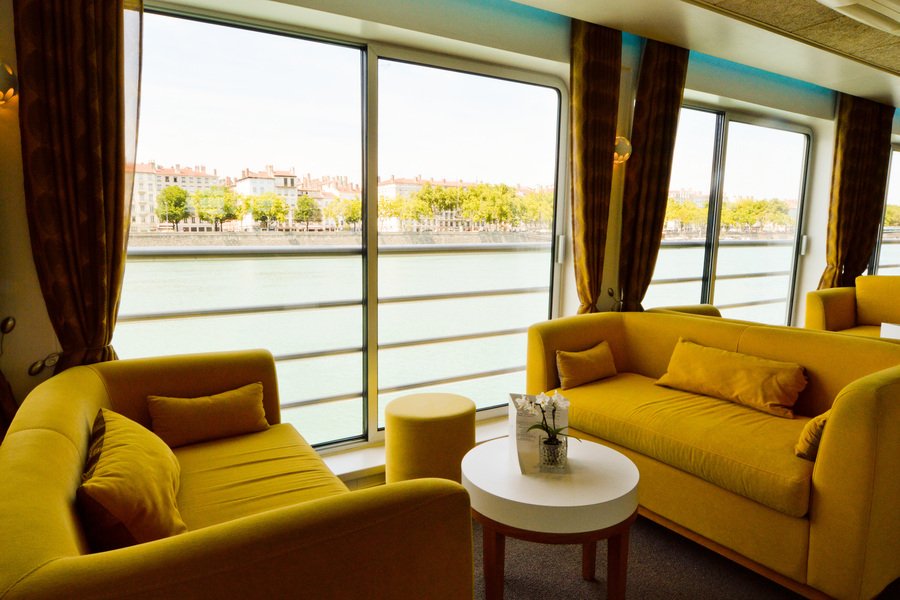 MS Camargue