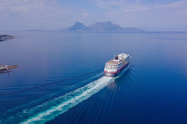 MS Trollfjord