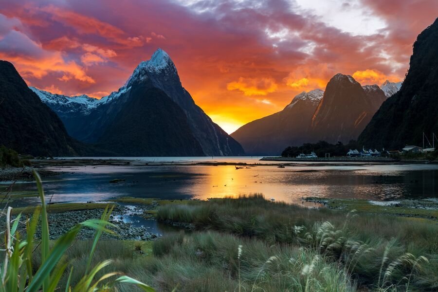 From Sydney to the Sounds: Great Barrier Reef, Pacific Isles & New Zealand Discovery