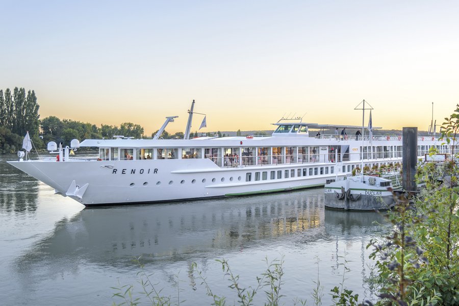 MS Renoir
