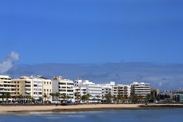 Canarische Eilanden vanaf Santa Cruz de Tenerife, Tenerife, Spanje met AIDAcosma