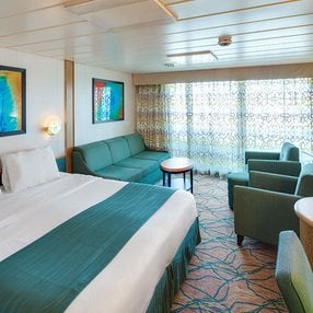 Come aboard the Enchantment of the Seas and discover one of 80 cabin categories on a total of 11 decks that can accommodate 2730 passengers. Choose your dream cabin and feel at home on board the Enchantment of the Seas!