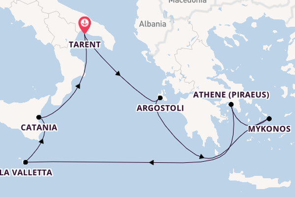 Middellandse Zee vanaf Tarent, Italië met de Costa Fascinosa