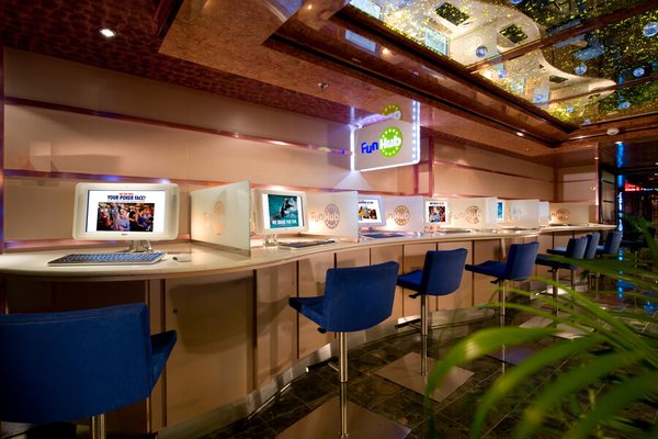 Carnival Dream