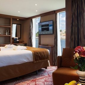 Come aboard the AmaVida and discover one of 5 cabin categories on a total of 4 decks that can accommodate 0 passengers. Choose your dream cabin and feel at home on board the AmaVida!