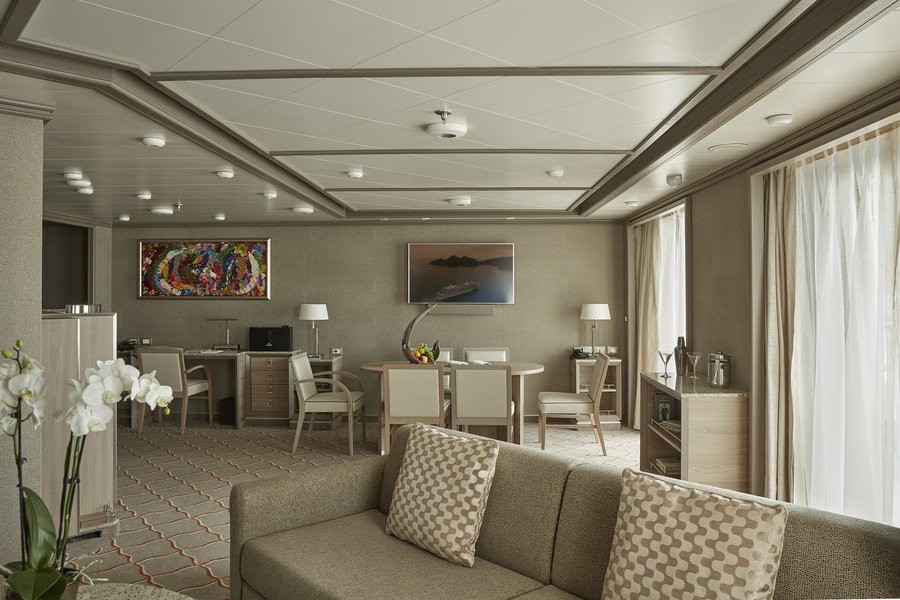 Silver 2 Suite (Kat. SL2): 