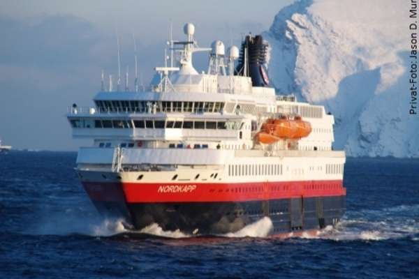 Winterwunderland & Magie des Nordlichts mit Hurtigruten