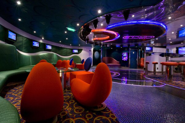 Carnival Dream