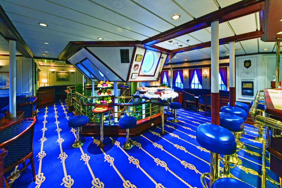 Star Flyer Charter