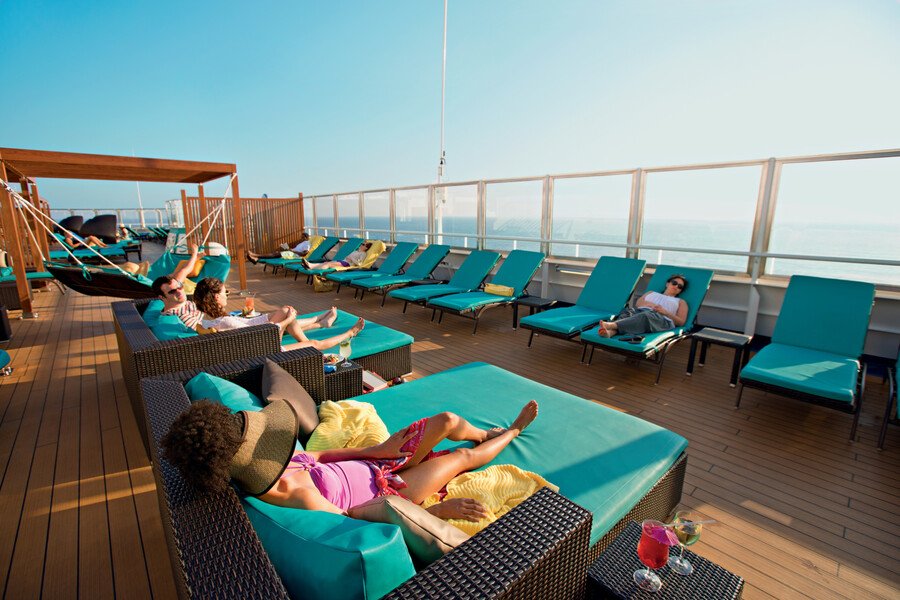 Carnival Breeze