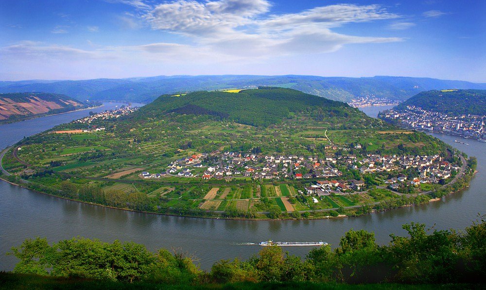 Rhein ab Bremen, Deutschland auf der VIVA RUBY