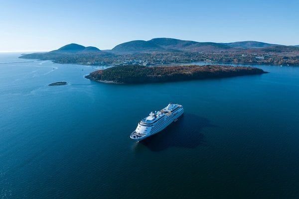 Silver Whisper