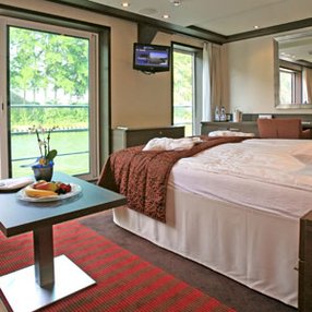 Come aboard the undefined and discover one of 5 cabin categories on a total of 4 decks that can accommodate 140 passengers. Choose your dream cabin and feel at home on board the undefined!