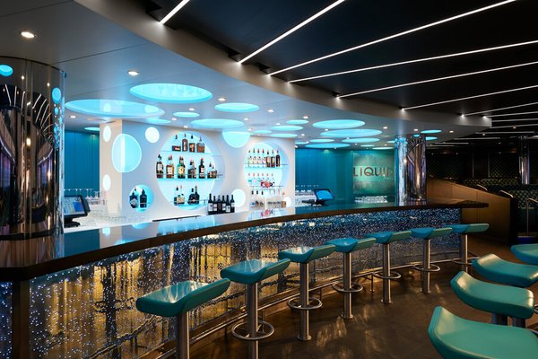 Carnival Horizon