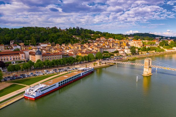BIJOU DU RHÔNE