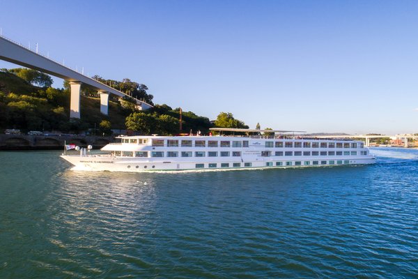 MS Infante Don Henrique