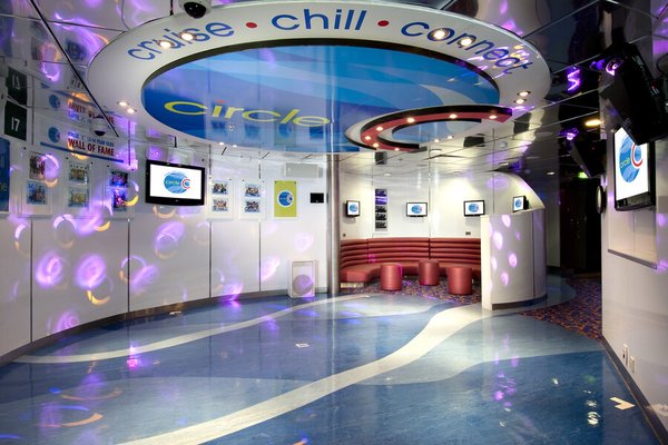 Carnival Spirit