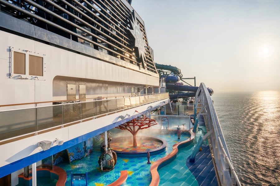 Westelijke Middellandse Zee vanaf Marseille, Frankrijk met de MSC World Asia