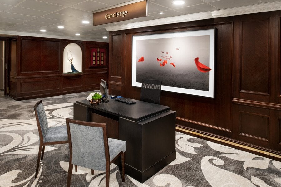 Azamara Pursuit
